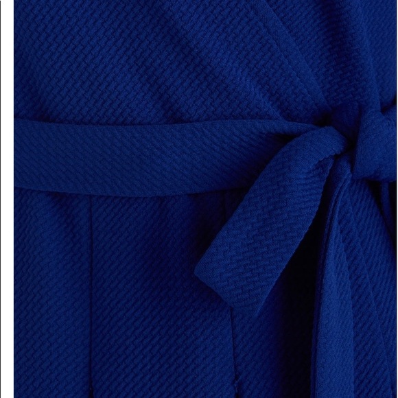 Skater style blue dress with waist tie - Picture 7 of 7